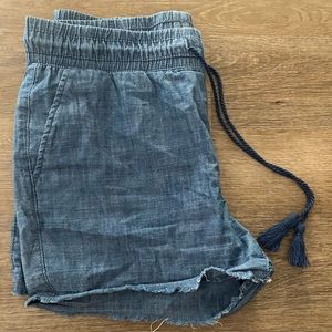 Time + tru shorts